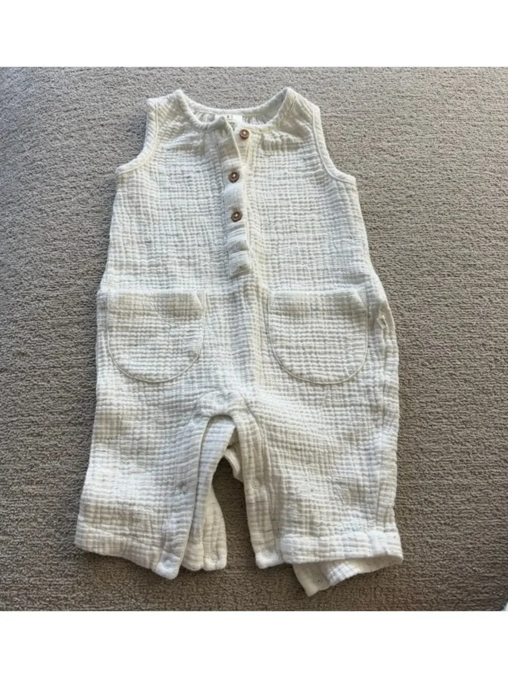 NWOT Tiny Citizen Baby Gauze Jumper Overalls Cream Neutral 3M